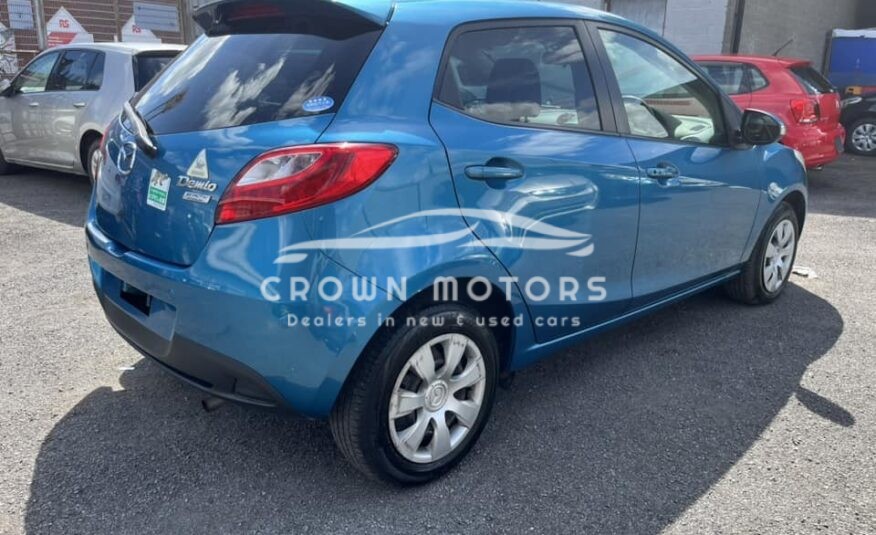 2013 Mazda Demio
