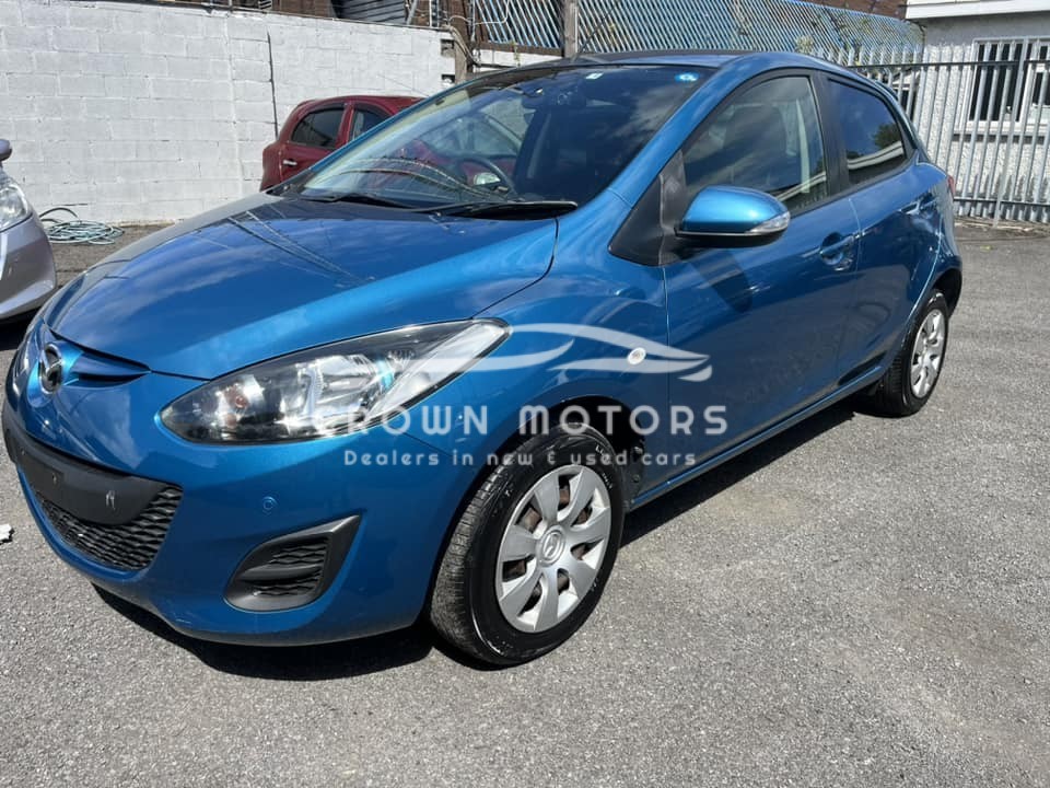 2013 Mazda Demio