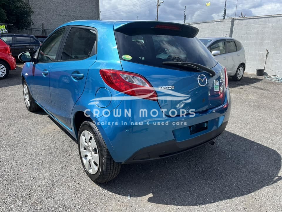 2013 Mazda Demio