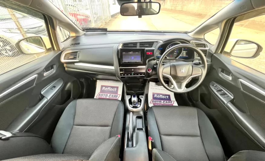 Hondar fit 2014 hybrid