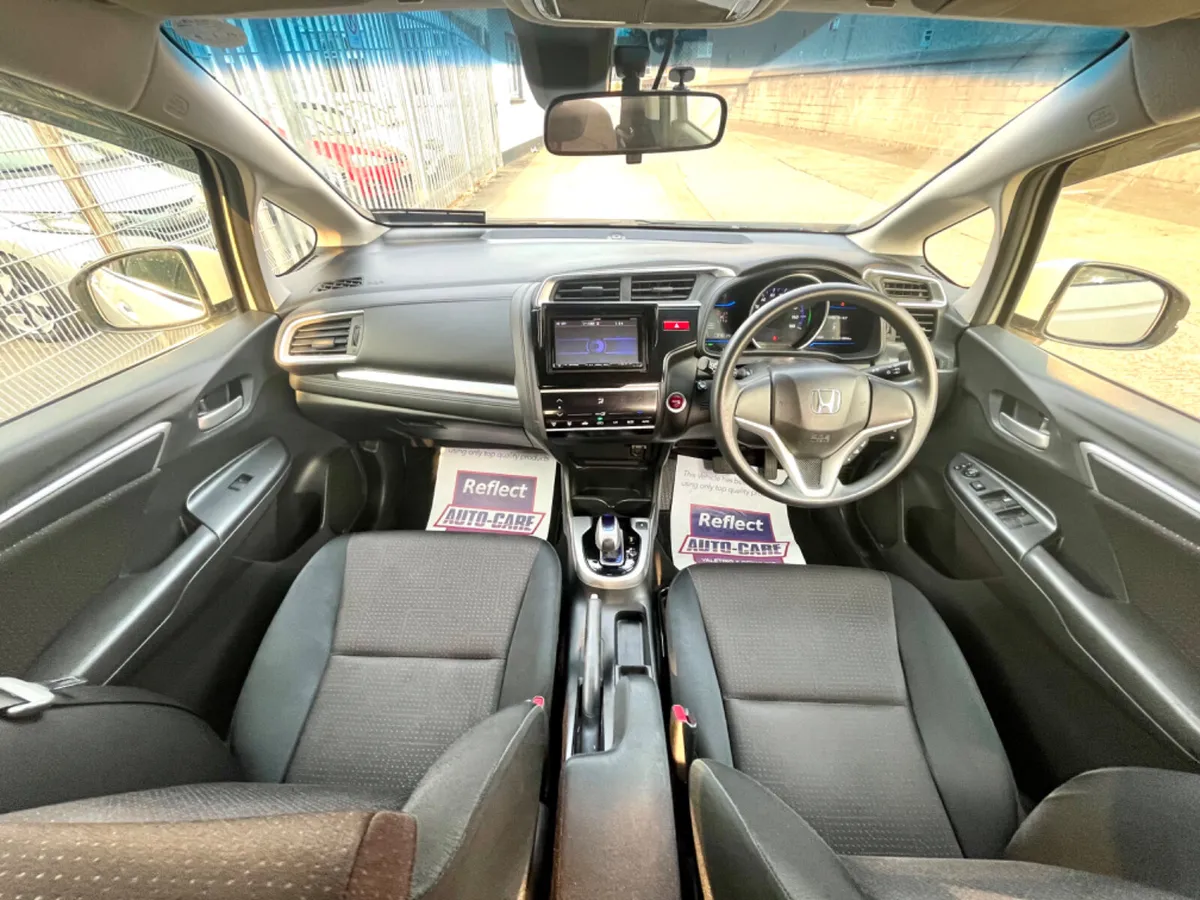 Hondar fit 2014 hybrid