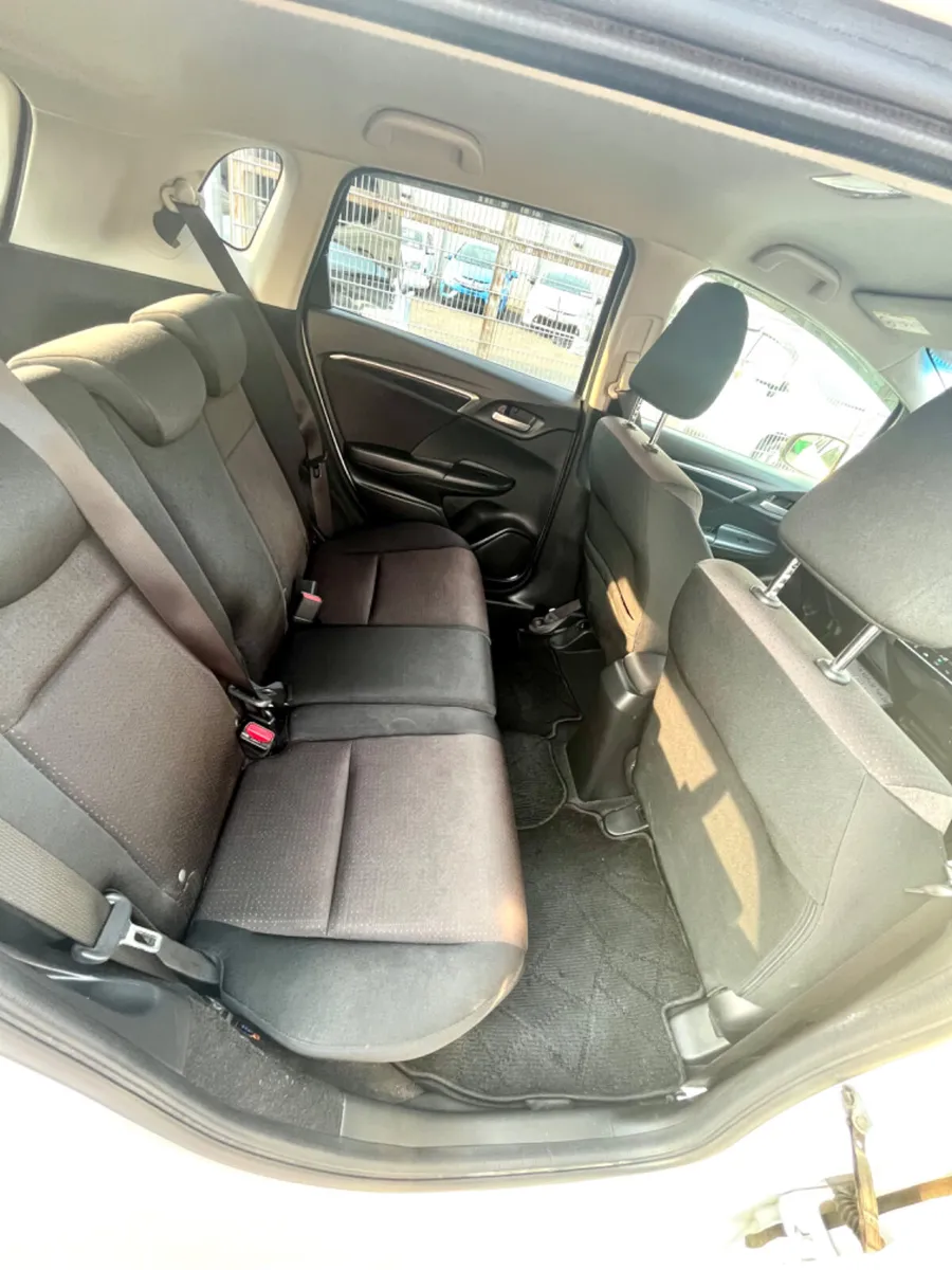Hondar fit 2014 hybrid