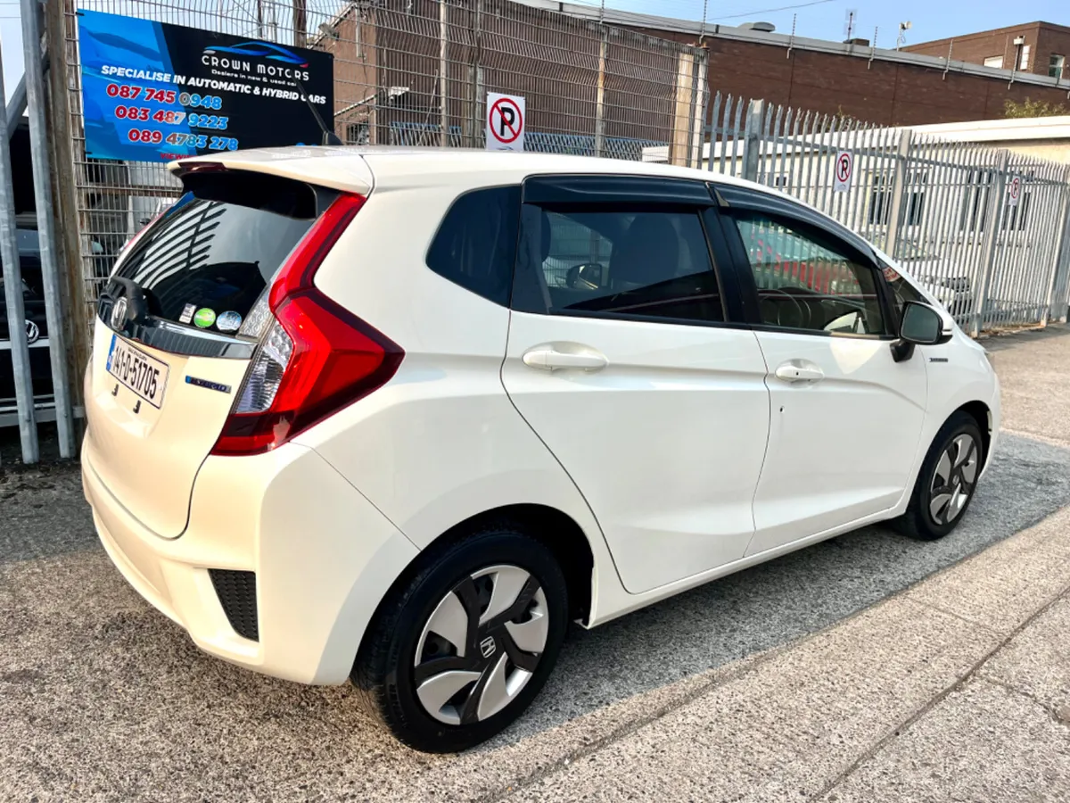 Hondar fit 2014 hybrid