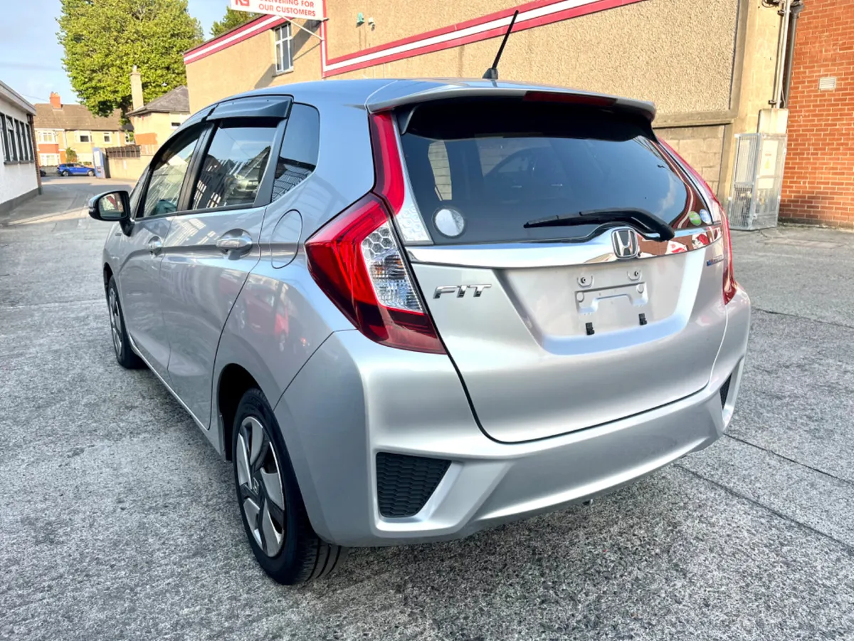 honda fit 2015