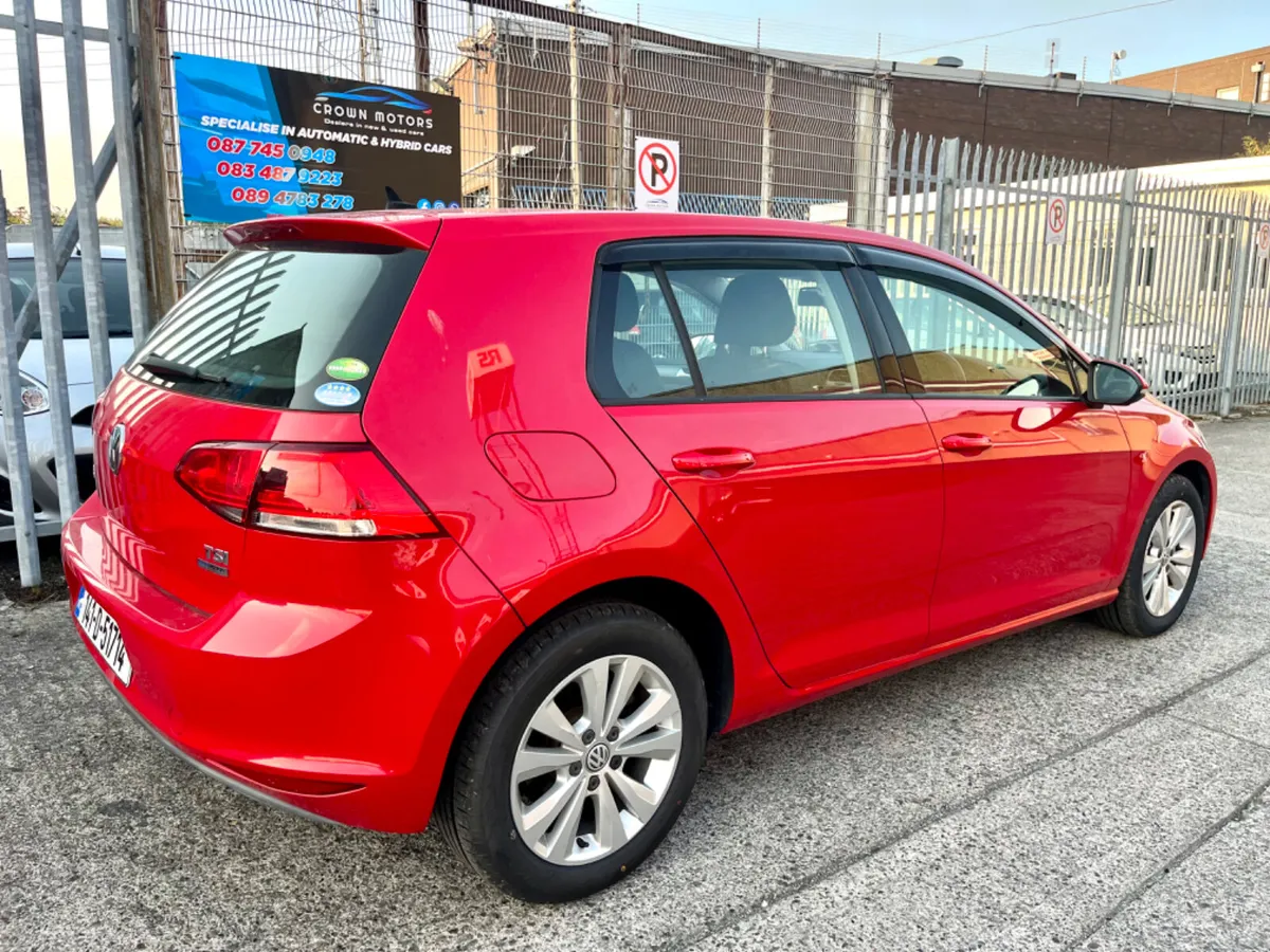 volkswagen-golf-red