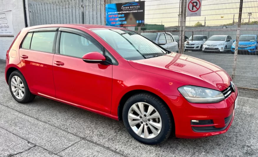 volkswagen-golf-red
