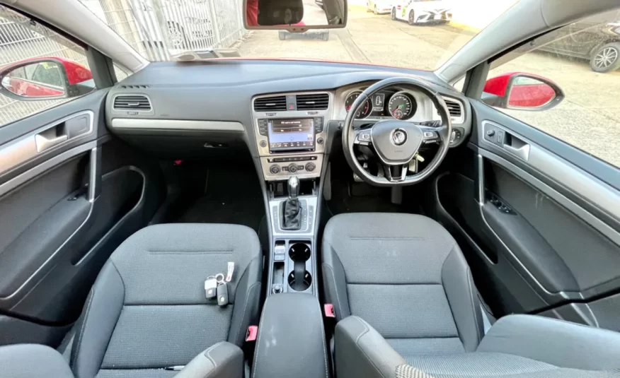 volkswagen-golf-red