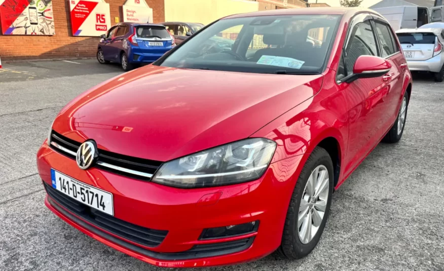 volkswagen-golf-red