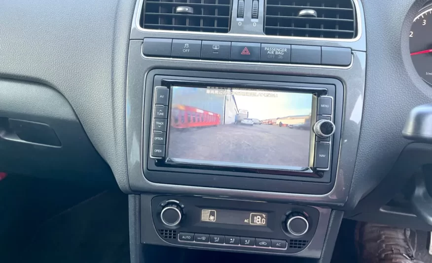 Volkswagen Polo 2014