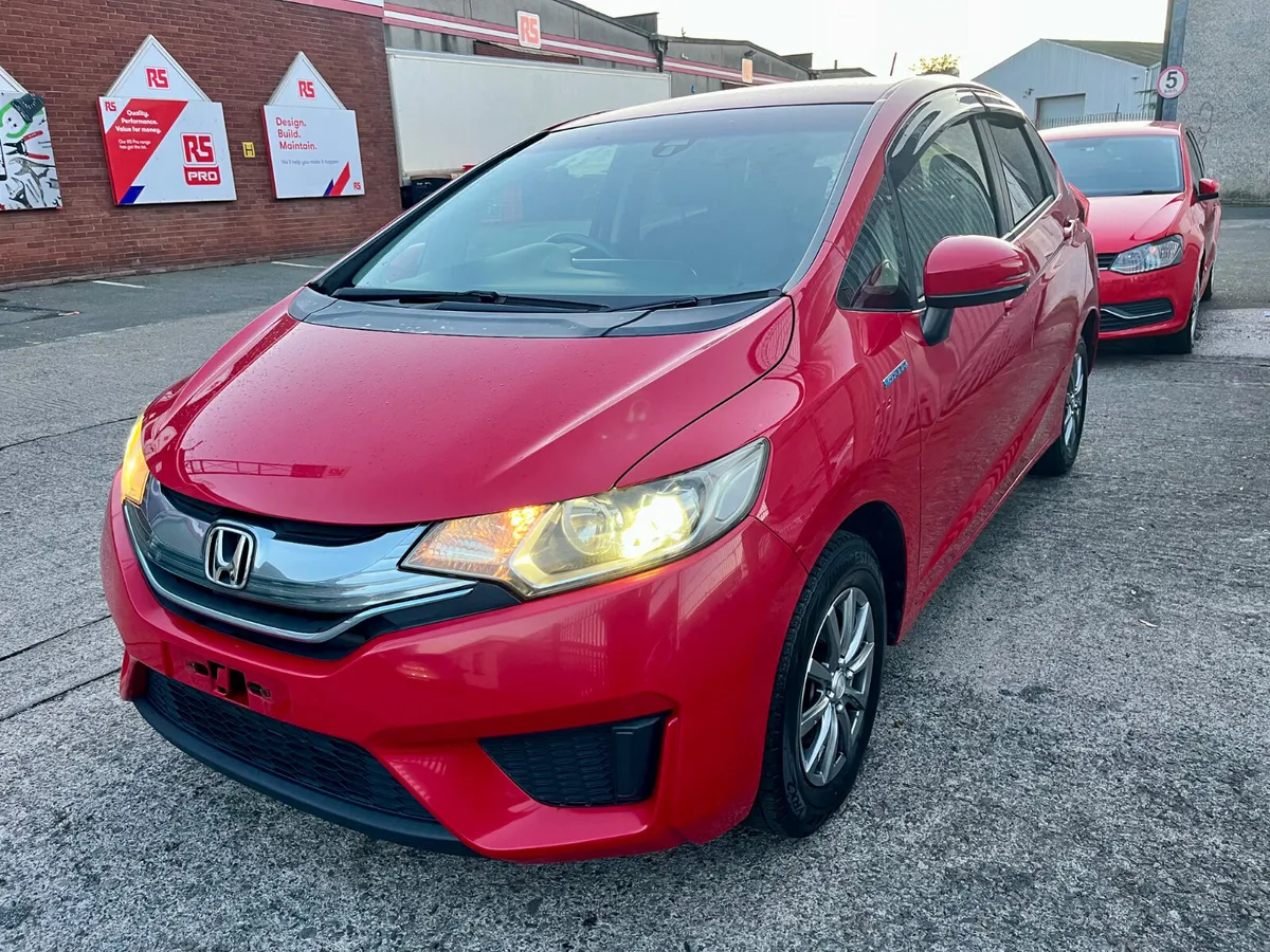 2015 Honda Fit hybrid high spec H/L