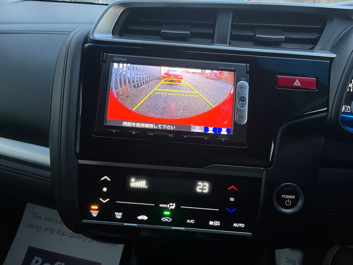 2015 Honda Fit hybrid high spec H/L