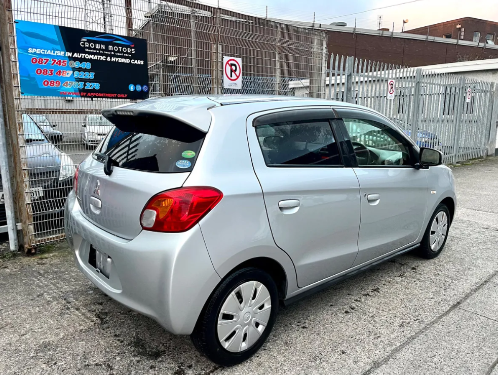 Mitsubishi mirage 2014 Automatic