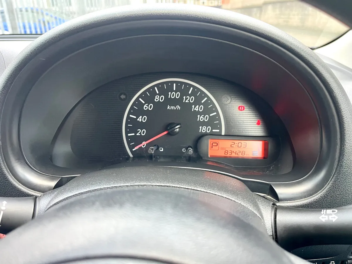 Nissan note 2016 Automatic