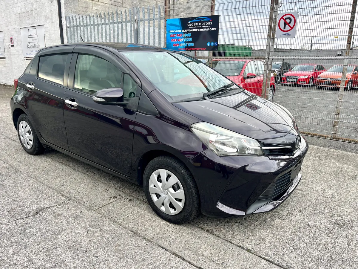 Toyota Vitz 2015