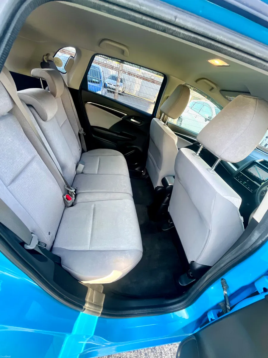 2015 Honda fit Hybrid Automatic