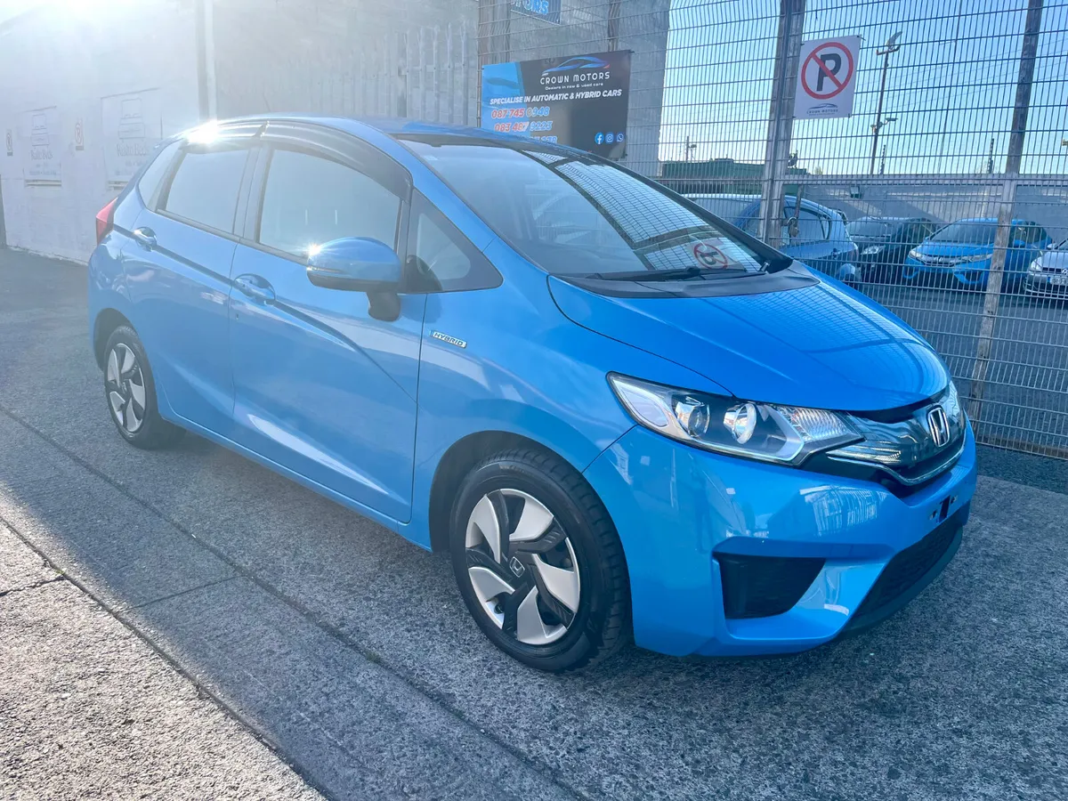 2015 Honda fit Hybrid Automatic