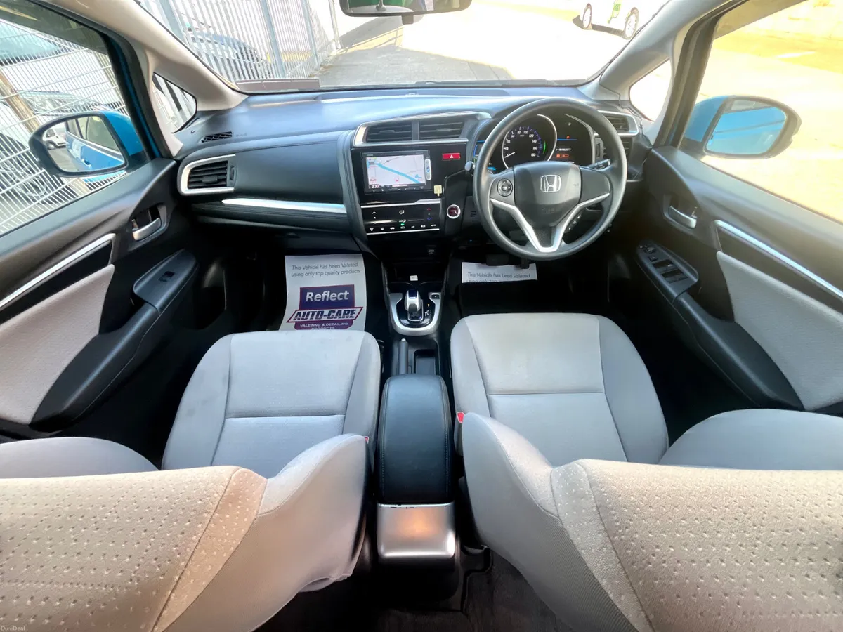 2015 Honda fit Hybrid Automatic