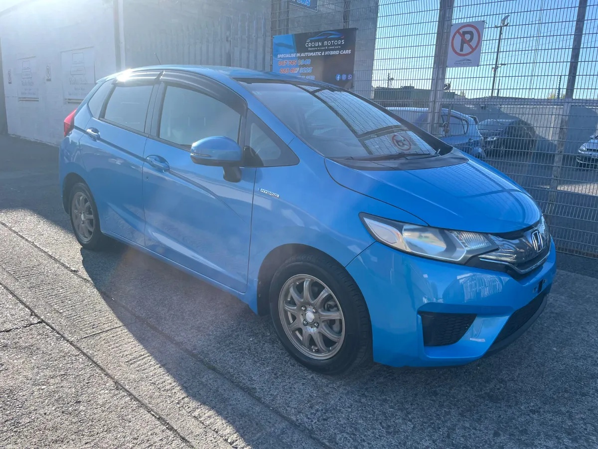 Honda Fit Automatic Hybrid 2014