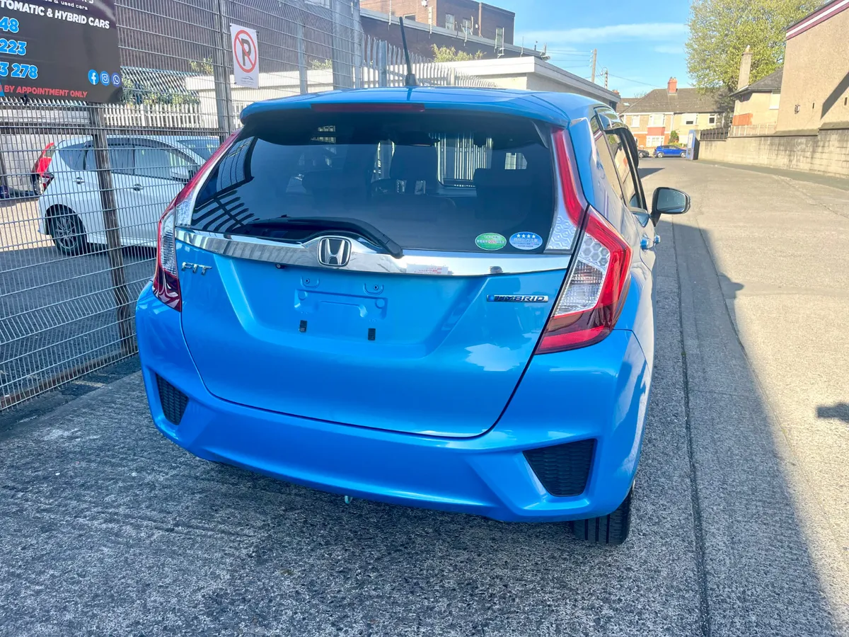 2015 Honda fit Hybrid Automatic
