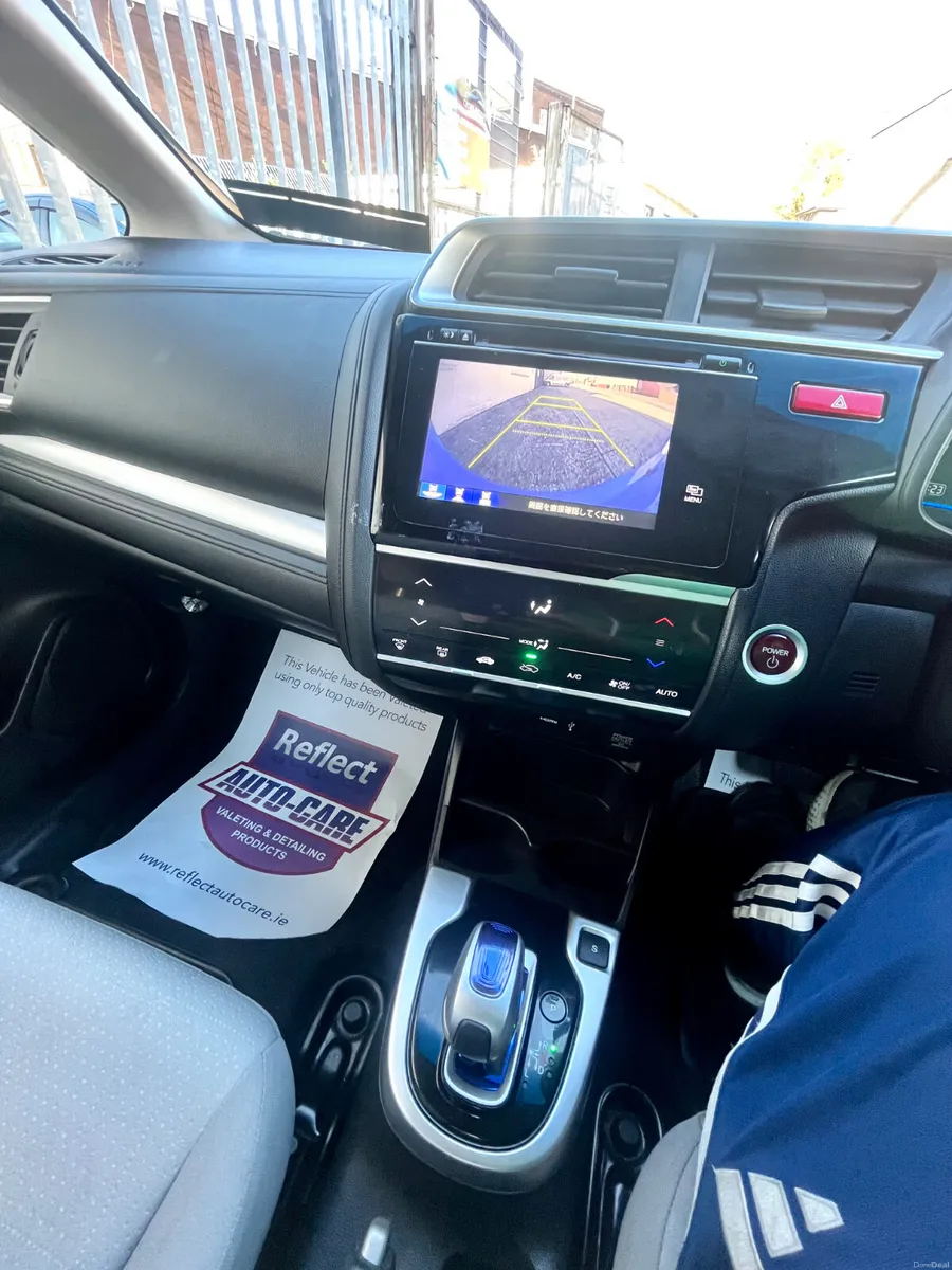 Honda Fit Automatic Hybrid 2014