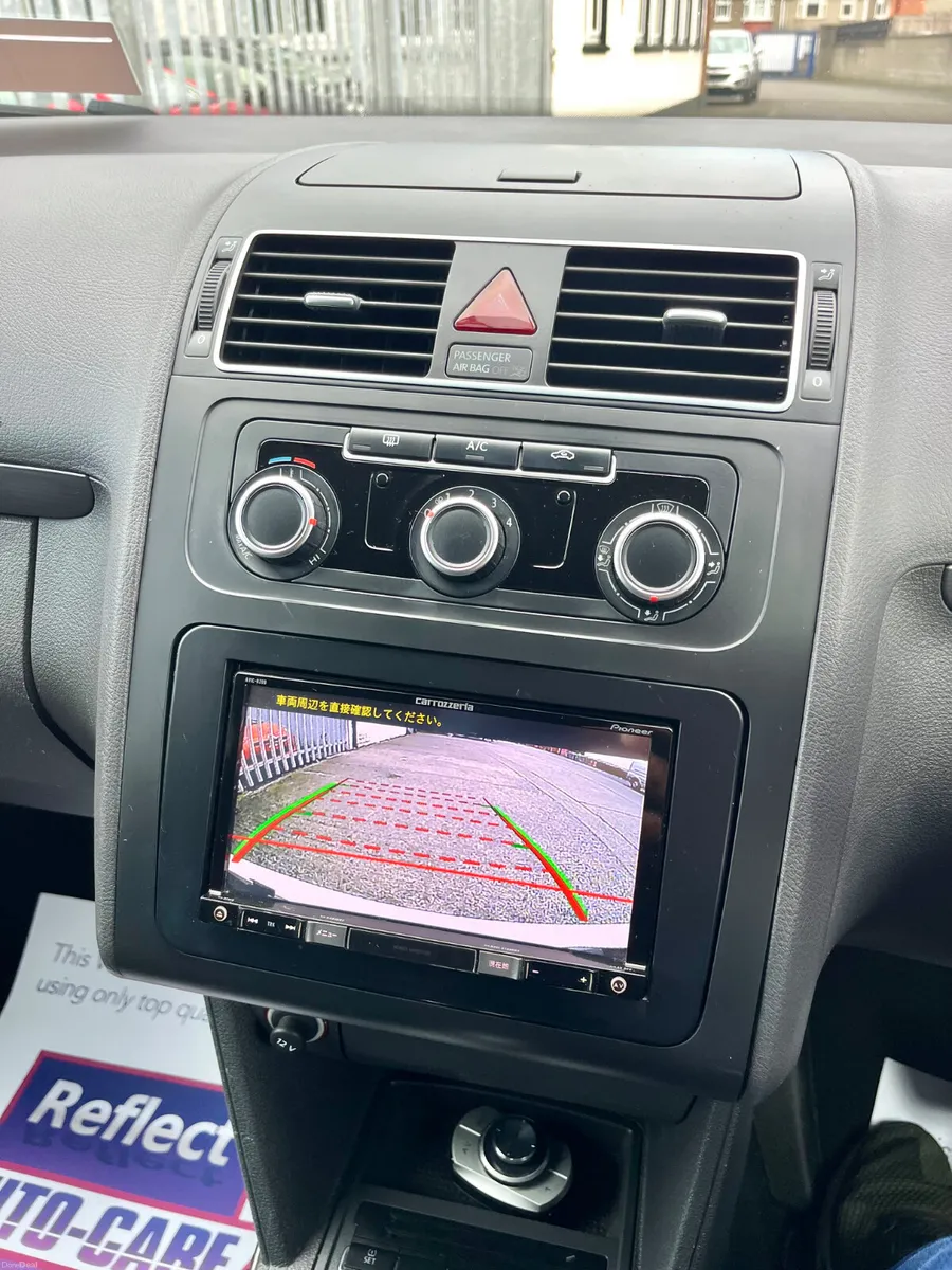 Volkswagen Touran Automatic 7 seater