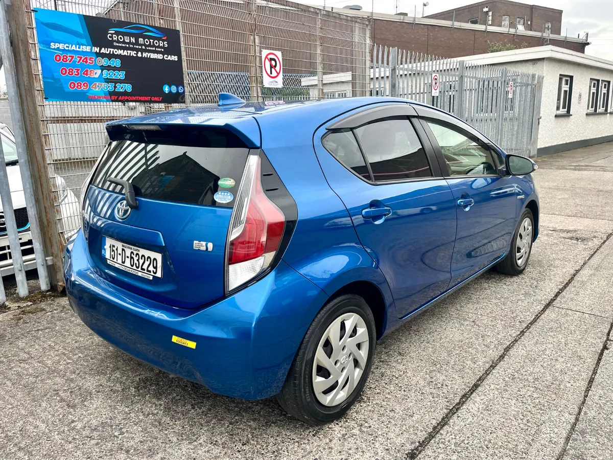 2015 Toyota Aqua hybrid Leather spec