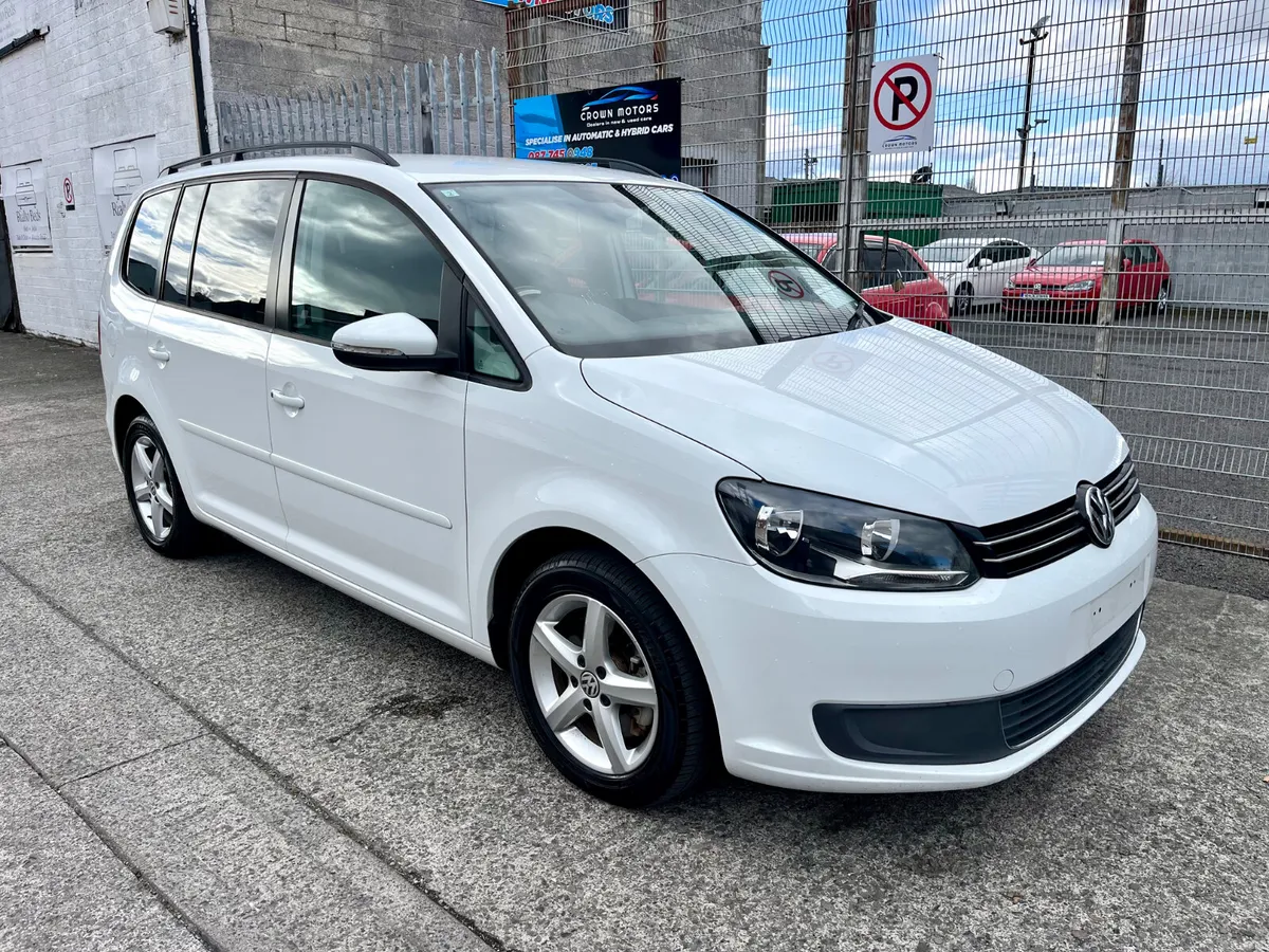Volkswagen Touran Automatic 7 seater