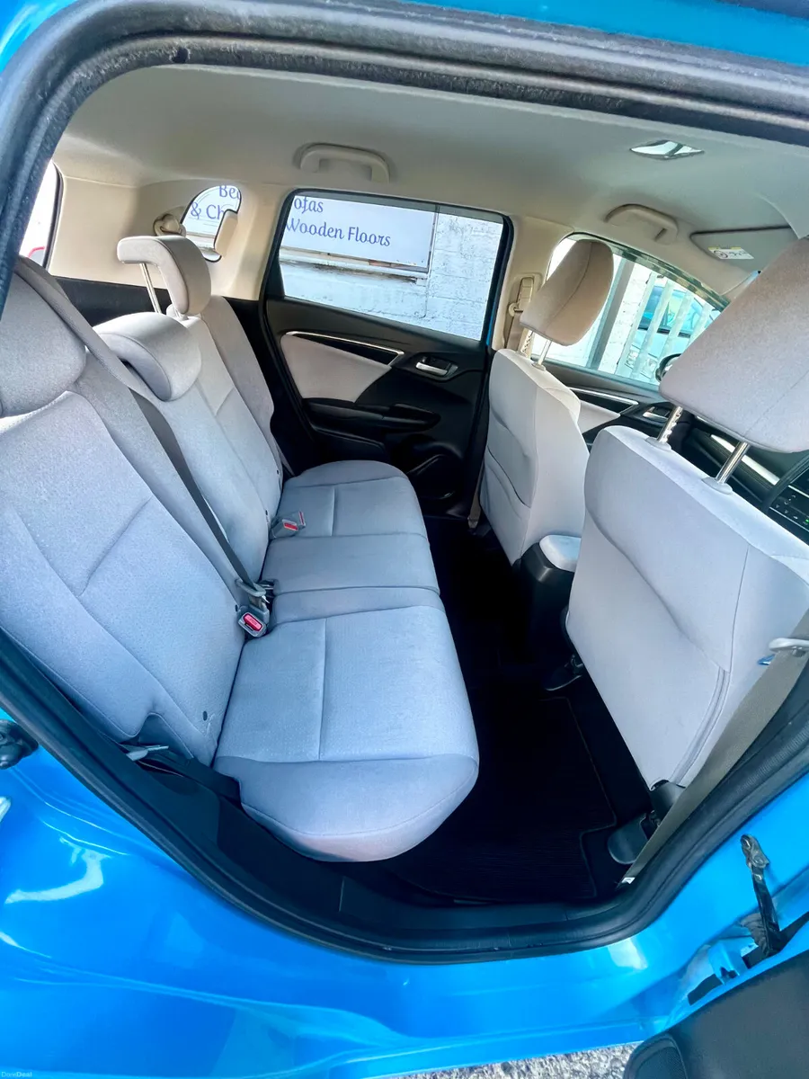 Honda Fit Automatic Hybrid 2014