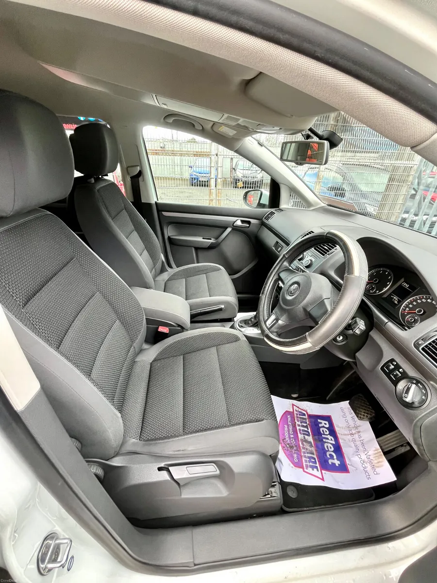 Volkswagen Touran Automatic 7 seater