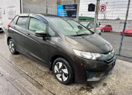 Honda fit 2015 hybrid