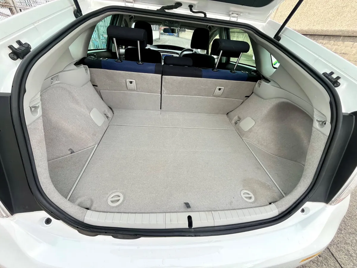 Toyota Prius 2013 hybrid