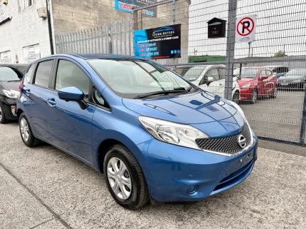 Nissan note 2015 Automatic