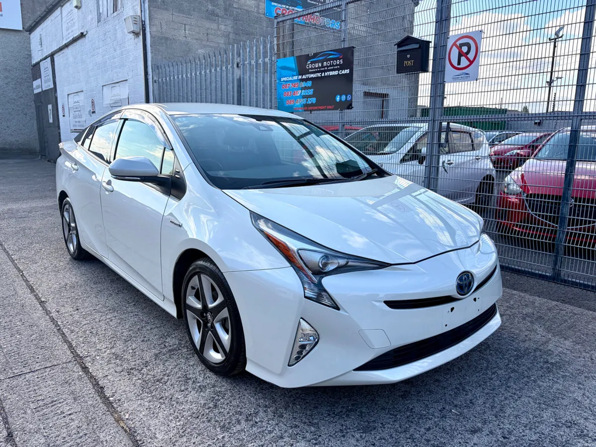 Toyota Prius Hybrid Automatic 2016
