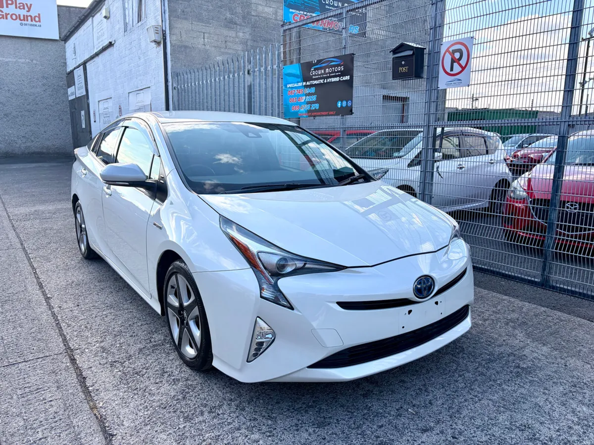 Toyota Prius Hybrid Automatic 2016