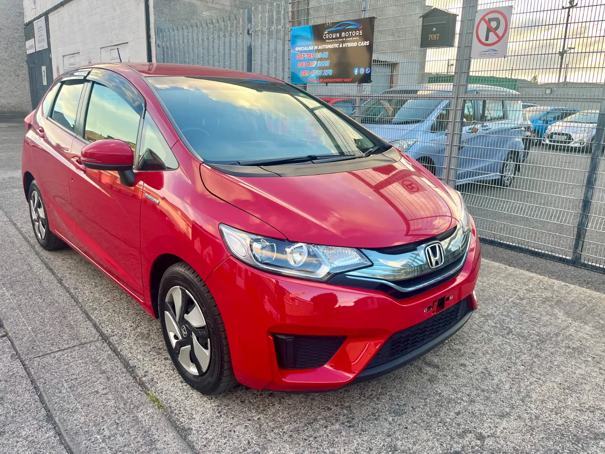 Honda fit Automatic hybrid 2014