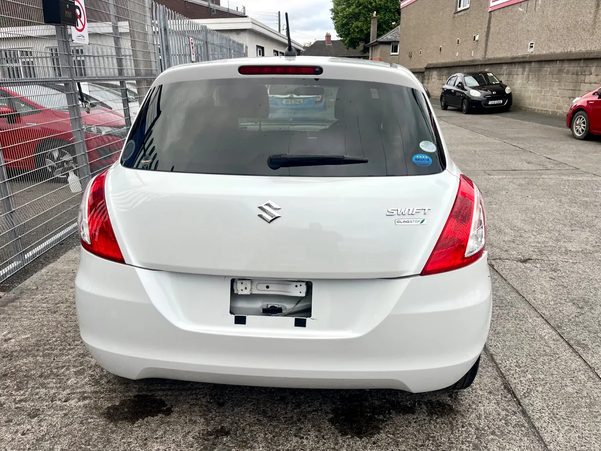 Suzuki Swift 2015 Automatic
