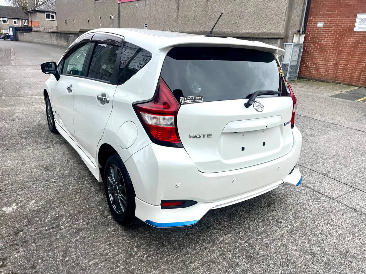 2016 Nissan Note E-power hybrid