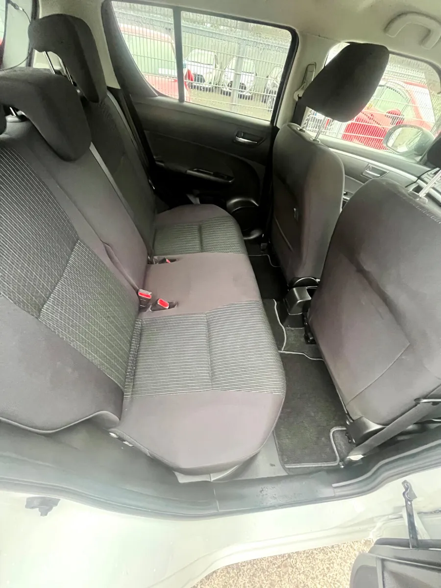 Suzuki Swift 2015 Automatic