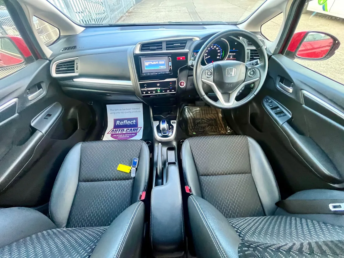 Honda fit Automatic hybrid 2014