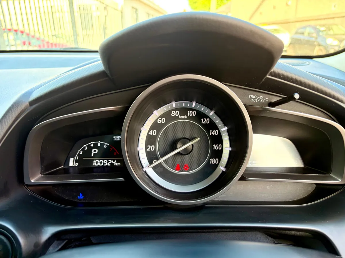 Mazda demio 2016 Automatic