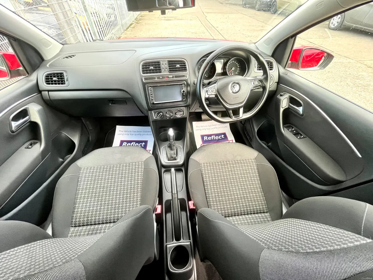 Volkswagen Polo 2015 Automatic
